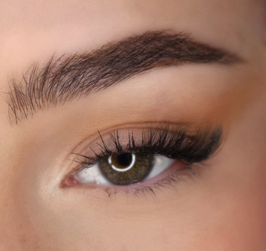 HALF LASH